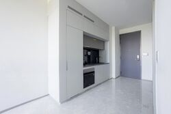 One Meyer (D15), Apartment #533822911